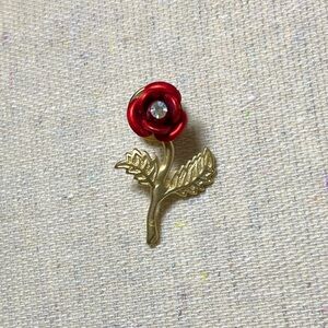 5 for $20!! VTG Brooch Pin Tac Gold Tone Rose Flower Rhinestone